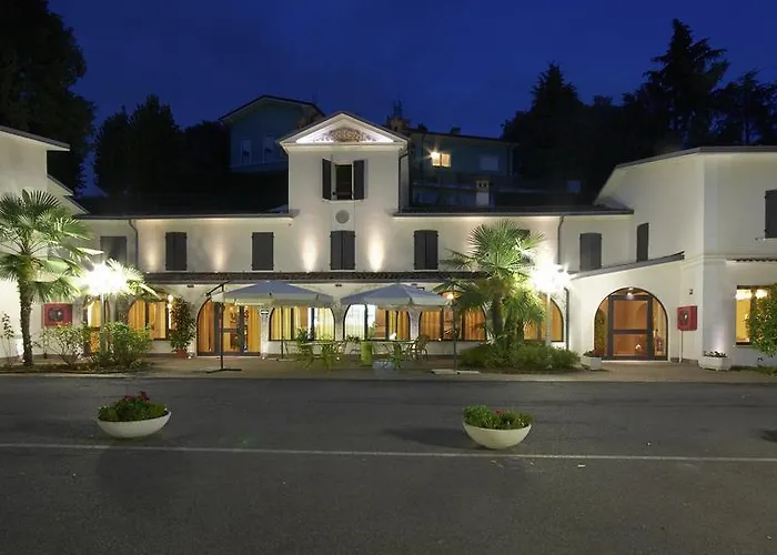 Hotel Ristorante La Grotta