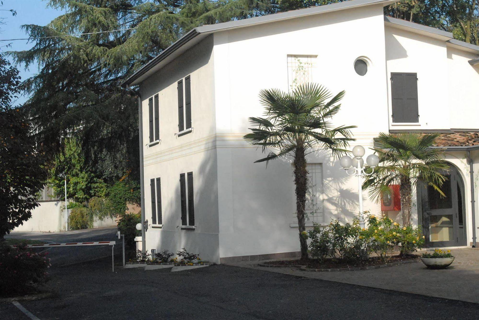Hotel Ristorante La Grotta